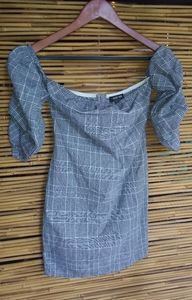 FASHION NOVA XS Puff Sleeve Houndstooth Plaid Mini Dress in Black n White